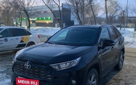 Toyota RAV4, 2021 год, 4 200 000 рублей, 5 фотография