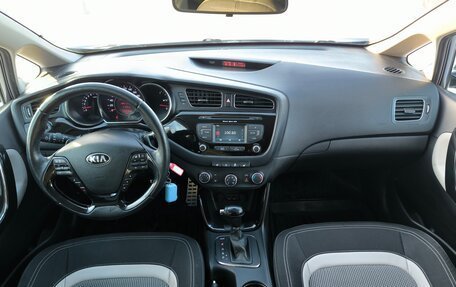 KIA cee'd III, 2014 год, 1 299 995 рублей, 17 фотография