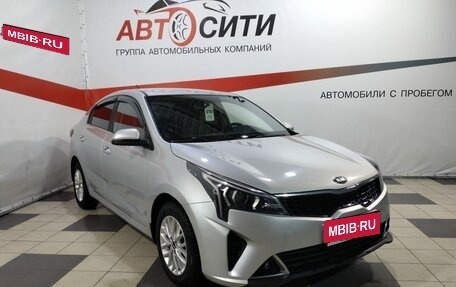 KIA Rio IV, 2020 год, 1 225 000 рублей, 1 фотография