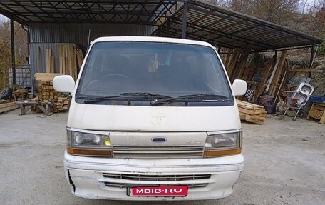 Toyota HiAce H100, 1993 год, 599 000 рублей, 3 фотография