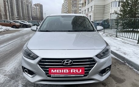 Hyundai Solaris II рестайлинг, 2017 год, 1 410 000 рублей, 8 фотография