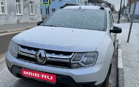 Renault Duster I рестайлинг, 2017 год, 1 700 000 рублей, 4 фотография