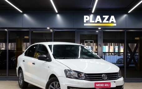 Volkswagen Polo VI (EU Market), 2018 год, 1 359 000 рублей, 2 фотография