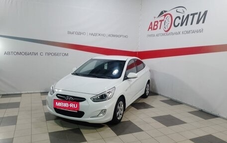 Hyundai Solaris II рестайлинг, 2013 год, 860 000 рублей, 3 фотография