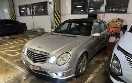 Mercedes-Benz E-Класс, 2003 год, 800 000 рублей, 2 фотография