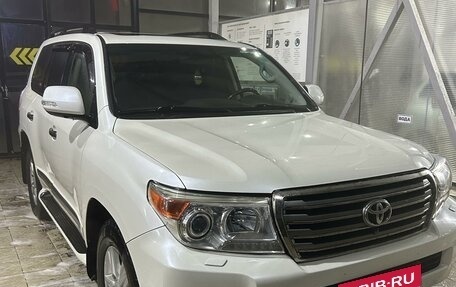 Toyota Land Cruiser 200, 2013 год, 4 000 000 рублей, 3 фотография