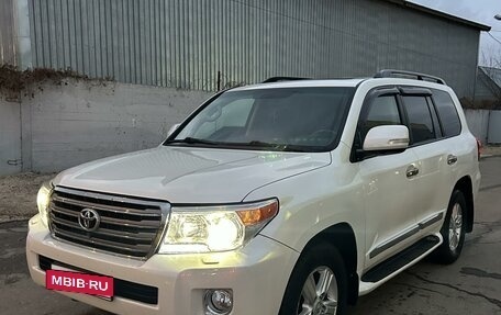 Toyota Land Cruiser 200, 2013 год, 4 000 000 рублей, 4 фотография