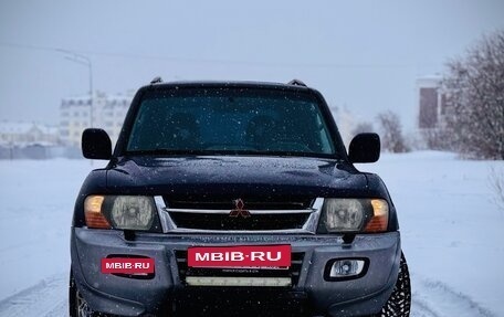 Mitsubishi Pajero III рестайлинг, 2002 год, 999 000 рублей, 2 фотография