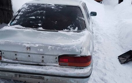 Toyota Carina, 1992 год, 200 000 рублей, 2 фотография