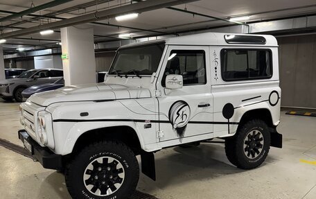 Land Rover Defender I, 2013 год, 6 000 000 рублей, 1 фотография