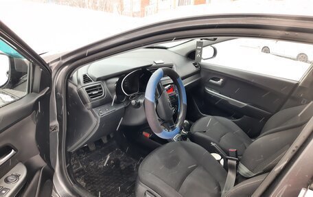 KIA Rio III рестайлинг, 2013 год, 870 000 рублей, 9 фотография