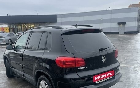 Volkswagen Tiguan I, 2011 год, 1 120 000 рублей, 4 фотография