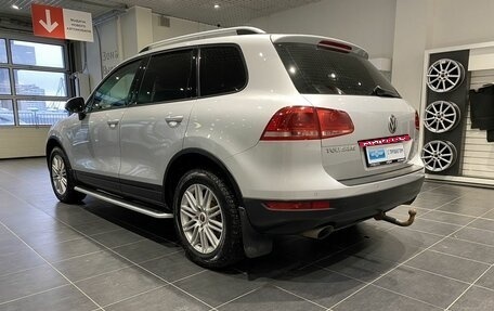 Volkswagen Touareg III, 2012 год, 2 139 000 рублей, 7 фотография