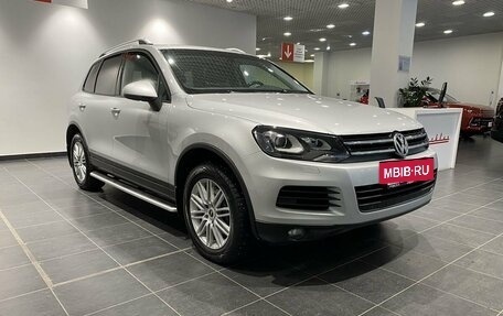 Volkswagen Touareg III, 2012 год, 2 139 000 рублей, 3 фотография