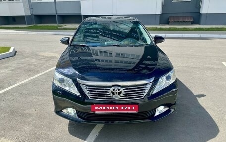 Toyota Camry, 2014 год, 1 790 000 рублей, 8 фотография