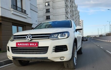 Volkswagen Touareg III, 2010 год, 2 100 000 рублей, 13 фотография