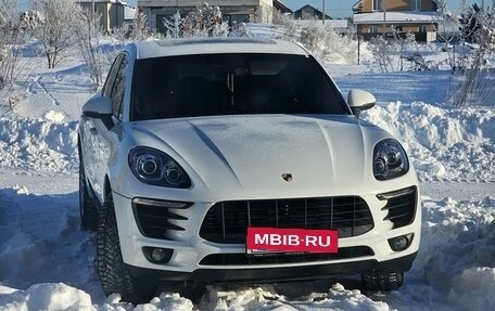 Porsche Macan I рестайлинг, 2014 год, 3 350 000 рублей, 3 фотография