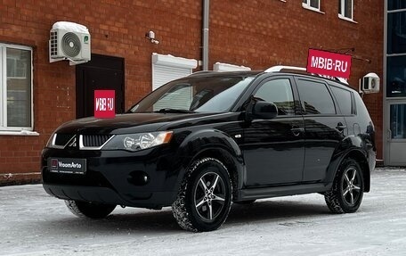 Mitsubishi Outlander III рестайлинг 3, 2008 год, 990 000 рублей, 1 фотография