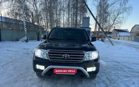 Toyota Land Cruiser 200, 2010 год, 3 150 000 рублей, 2 фотография