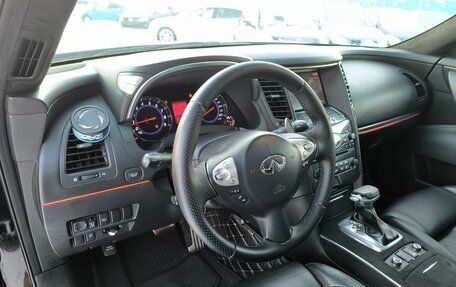 Infiniti FX II, 2010 год, 2 250 000 рублей, 10 фотография