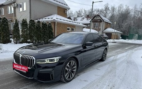 BMW 7 серия, 2019 год, 6 890 000 рублей, 2 фотография