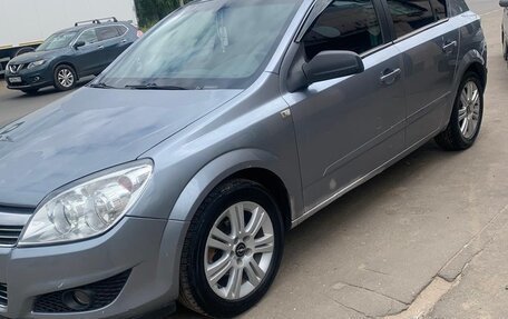 Opel Astra H, 2008 год, 380 000 рублей, 2 фотография