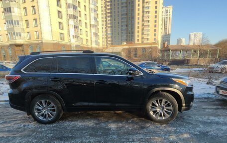 Toyota Highlander III, 2015 год, 2 999 000 рублей, 3 фотография