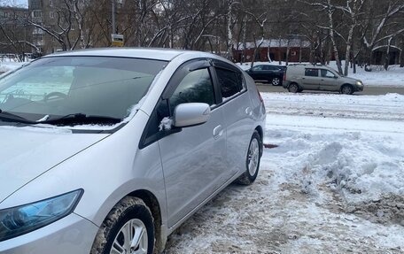 Honda Insight II рестайлинг, 2009 год, 1 050 000 рублей, 9 фотография