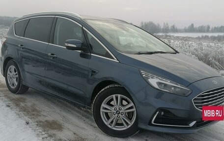 Ford S-MAX II, 2020 год, 2 800 000 рублей, 3 фотография