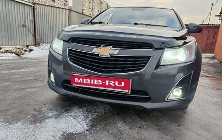 Chevrolet Cruze II, 2013 год, 975 000 рублей, 13 фотография