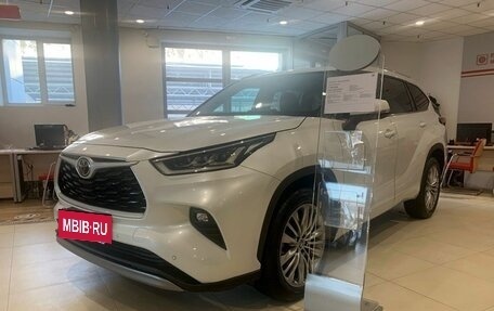 Toyota Highlander, 2024 год, 7 850 000 рублей, 2 фотография