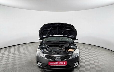 KIA cee'd I рестайлинг, 2011 год, 850 000 рублей, 11 фотография