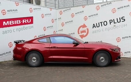 Ford Mustang VI рестайлинг, 2017 год, 2 450 000 рублей, 5 фотография