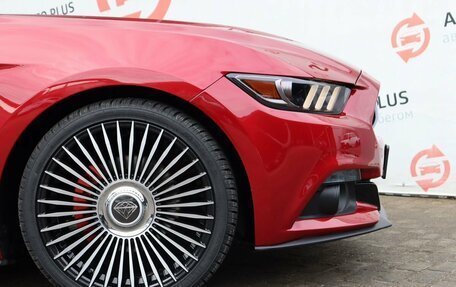 Ford Mustang VI рестайлинг, 2017 год, 2 450 000 рублей, 20 фотография