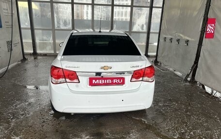 Chevrolet Cruze II, 2012 год, 915 000 рублей, 5 фотография