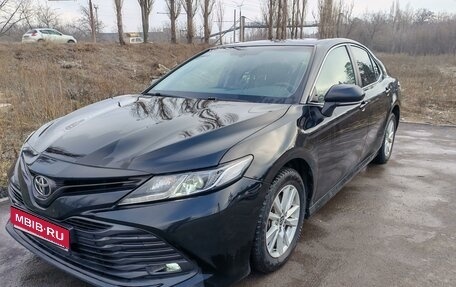 Toyota Camry, 2020 год, 2 650 000 рублей, 1 фотография