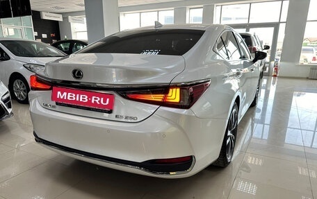 Lexus ES VII, 2020 год, 4 900 000 рублей, 6 фотография