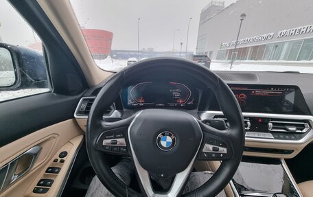 BMW 3 серия, 2021 год, 3 750 000 рублей, 10 фотография