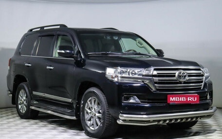 Toyota Land Cruiser 200, 2015 год, 5 450 000 рублей, 3 фотография