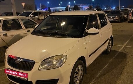 Skoda Fabia II, 2009 год, 550 000 рублей, 2 фотография