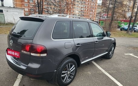 Volkswagen Touareg III, 2007 год, 950 000 рублей, 3 фотография