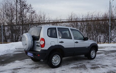 Chevrolet Niva I рестайлинг, 2011 год, 450 000 рублей, 2 фотография