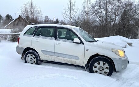 Toyota RAV4, 2004 год, 850 000 рублей, 4 фотография