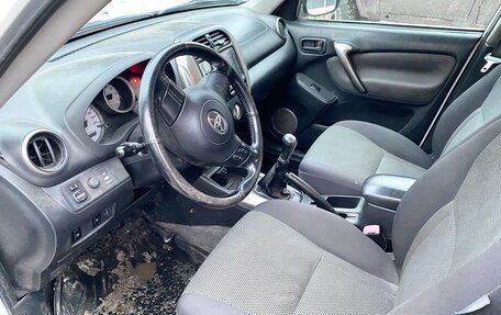 Toyota RAV4, 2004 год, 850 000 рублей, 11 фотография