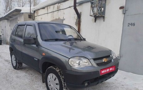 Chevrolet Niva I рестайлинг, 2011 год, 500 000 рублей, 1 фотография