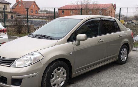 Nissan Tiida, 2011 год, 820 000 рублей, 1 фотография