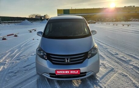 Honda Freed I, 2010 год, 1 220 000 рублей, 1 фотография