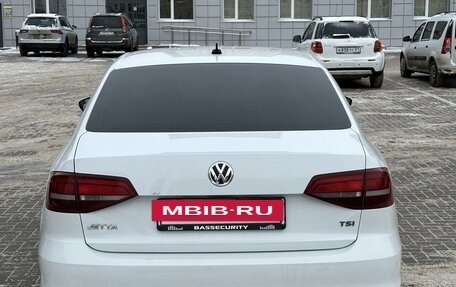 Volkswagen Jetta VI, 2016 год, 1 165 000 рублей, 4 фотография