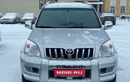 Toyota Land Cruiser Prado 120 рестайлинг, 2006 год, 2 900 000 рублей, 2 фотография