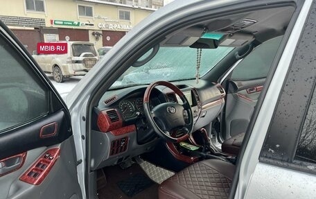 Toyota Land Cruiser Prado 120 рестайлинг, 2006 год, 2 900 000 рублей, 22 фотография